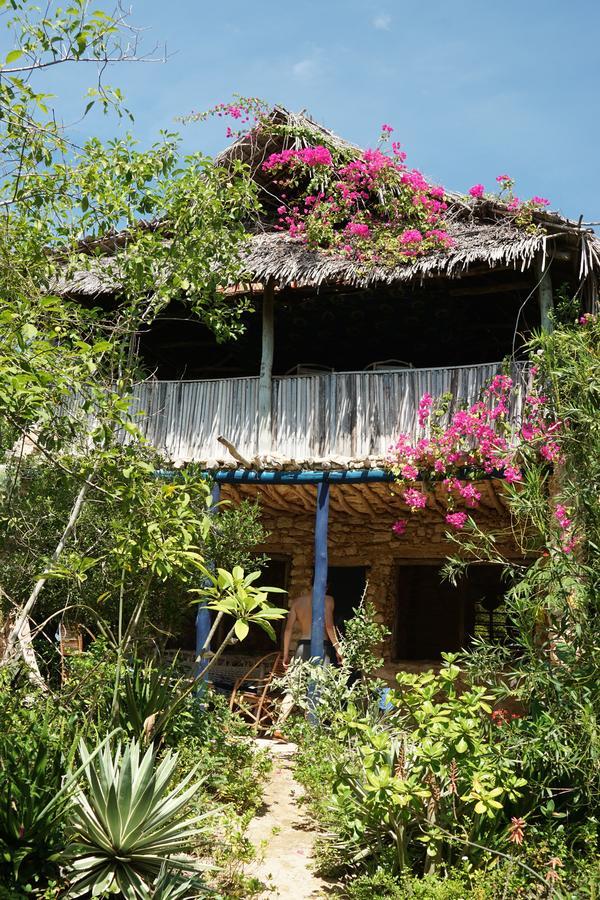 Blue Monkey Beach Cottages Shimoni Eksteriør bilde